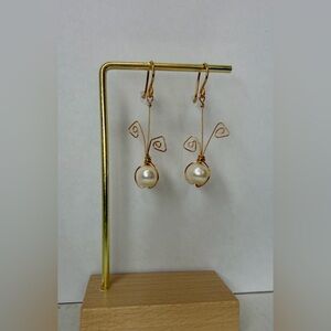 Pearl Drop Earrings